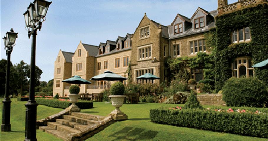 South Lodge Hotel, Horsham, West Sussex 