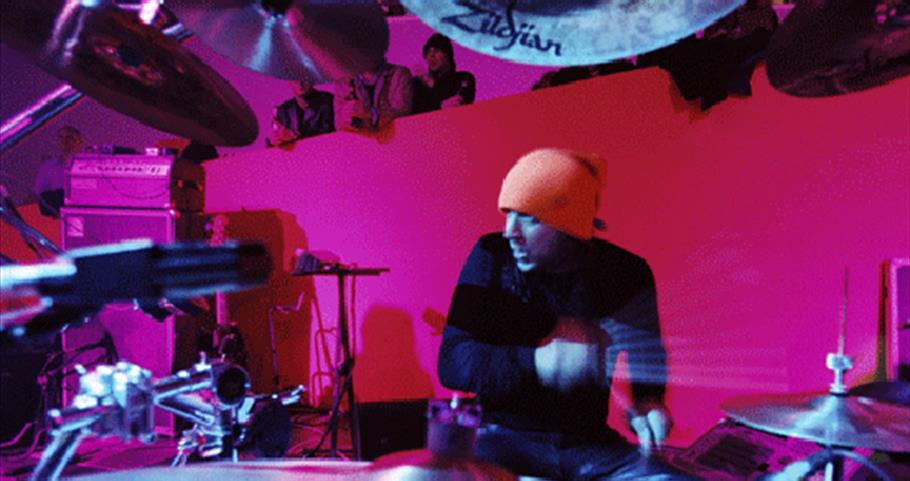 Andy Shift performing at Brighton Festival 