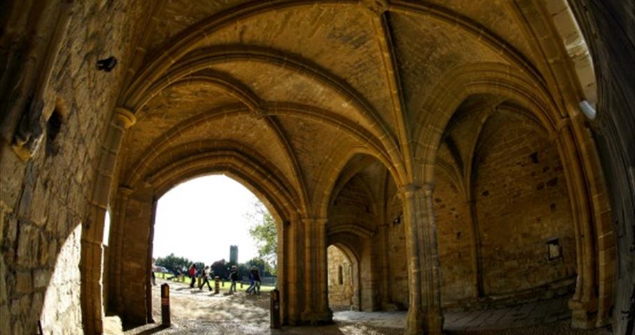 Places to visit around Gatwick 