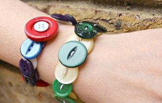 button making riverhill bracelet gardens events