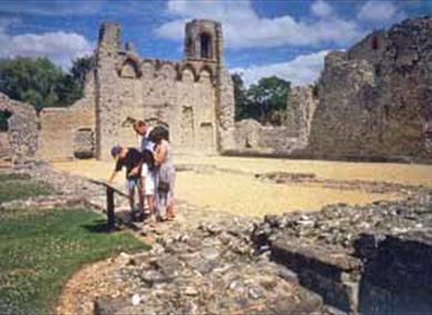 Wolvesey Castle