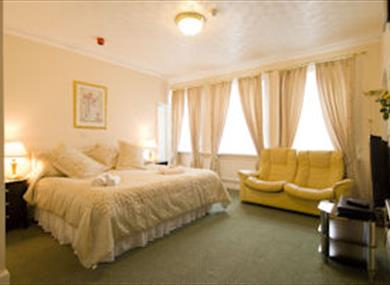 Albany (Lions) Hotel