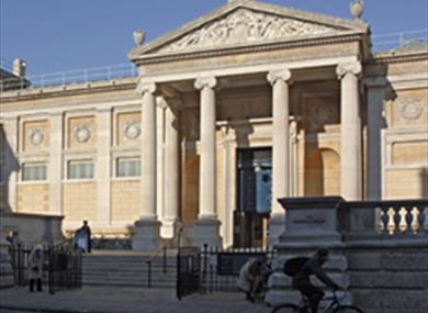 Ashmolean Museum