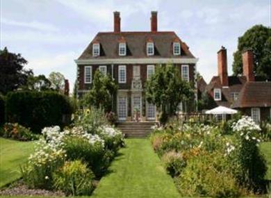 The Secret Gardens of Sandwich