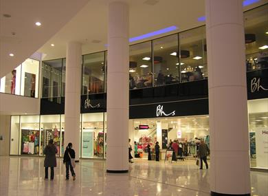 Cascades Shopping Centre, Portsmouth