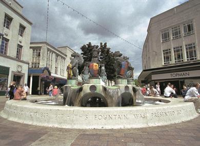 Commercial Road