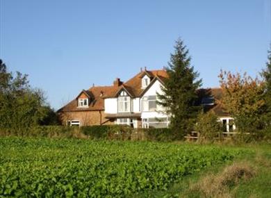 Red BArn Farm, Marlow, SL7 3DQ