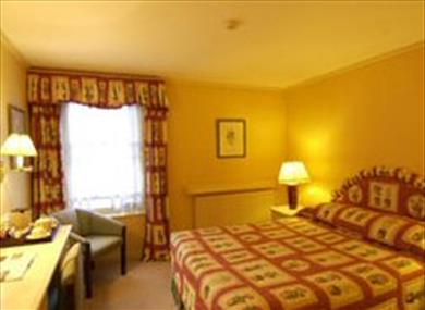 Double Bedroom