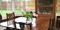 Aylesbury Spa B&B, Buckinghamshire, breakfast room