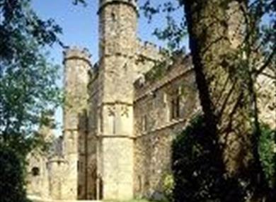 A Medieval Christmas at Battle Abbey