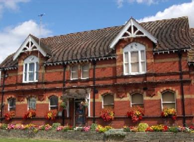 Curtis Museum