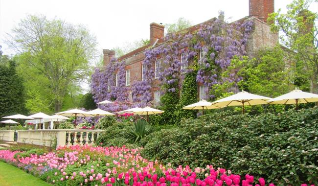 Pashley Manor Gardens Garden In Wadhurst Rother Visit South