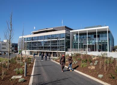 Winter Gardens Theatre Theatre In Eastbourne Eastbourne Visit